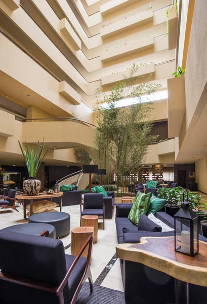 Pereira コロンビア 2015年10月25日 ムービッチホテルのインテリア ペレイラのモビッチホテルのコンベンションセンターは この地域で最も重要な会議センターの1つと考えられています — ストック写真