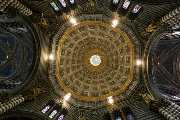 Interior Basílica São Pedro Paulo Vaticano — Fotografia de Stock