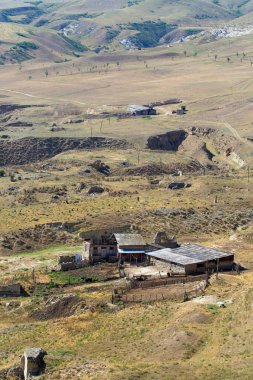 Gori yakınlarındaki Kura Nehri, Gürcistan