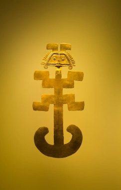 BOGOTA, COLOMBIA - 22 Ekim 2015: Altın Müze 'nin İçi (Museo del Oro) Kolombiya' daki tüm büyük İspanyol öncesi kültürlerden 55 binden fazla altın ve diğer materyal içermektedir.