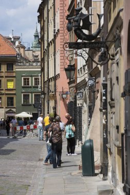 İsveç 'teki Stockholm şehrinin sokak manzarası