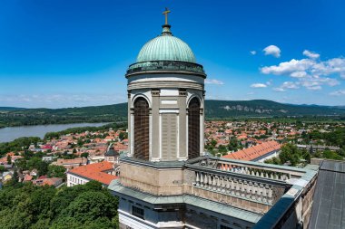 Macaristan 'daki Esztergom kentinin gerçek görüntüsü