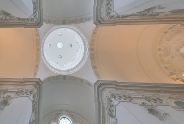 Santa Maria del Fiore Kilisesi, Floransa, İtalya.