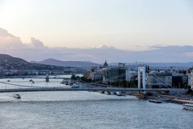 Barselona Limanı manzarası
