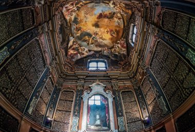 St. Petersburg Katedrali 'nin Kubbesi manzarası