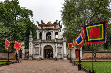 Eski geleneksel Çin tapınağı