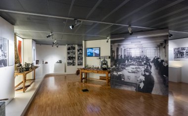 MARSEILLE, FRANCE - 7 Temmuz 2014: Avrupa ve Akdeniz Medeniyetleri İç Modern Müzesi (MuCEM). Şehrin Avrupa Kültür Başkenti olduğu 2013 yılında açılmıştır.