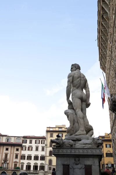 Estátua Rei Grande Cidade Siena Itália — Fotografia de Stock