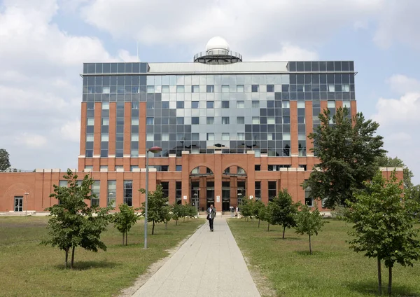 İsrail Eyaleti 'nin kuzeyindeki Central Park' ın binası.