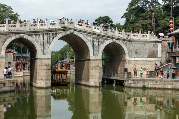 Vista Del Vecchio Ponte Sul Fiume — Foto Stock