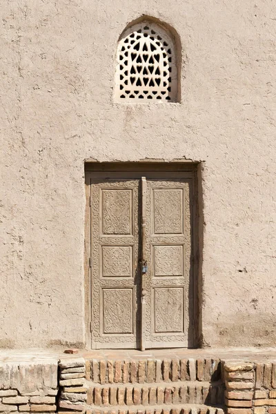 Středověké Dveře Khivě Uzbekistán — Stock fotografie