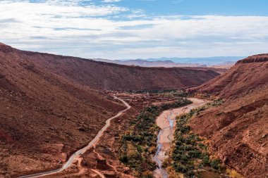 Fas 'taki dağ çöl manzarası