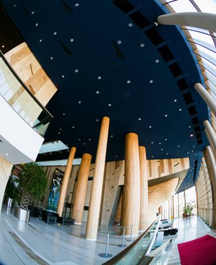 Modern binanın içi