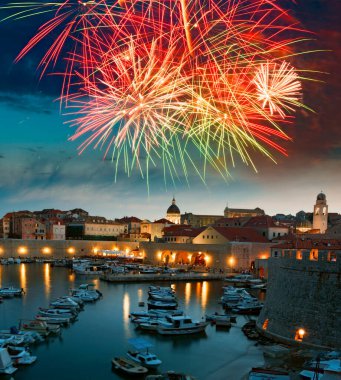 Gdansk, Polonya 'nın Noel gecesi manzarası