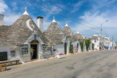 alberobello 's trulli, puglia, italyan