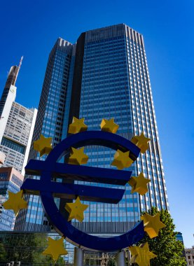 Frankfurt şehri manzarası. Ben Almanya.