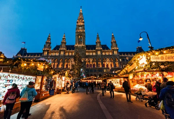Weihnachtsmarkt Der Europäischen Stadt — Stockfoto