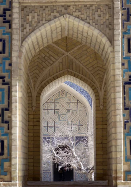 伊斯坦布尔清真寺的内部 — 图库照片