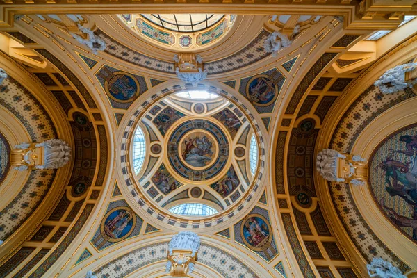 Interno Bellissimo Edificio Storico — Foto Stock