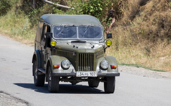 Sanahin Armenia Luglio 2015 Gaz Autocarro Leggero Quattro Ruote Motrici Foto Stock