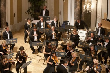 BUDAPEST, HUNGARY - 18 Eylül 2011 'de Macaristan' ın Budapeşte kentinde, ElTE Üniversitesi 'nin sahnesinde Macar Devlet Operası' nda konser.