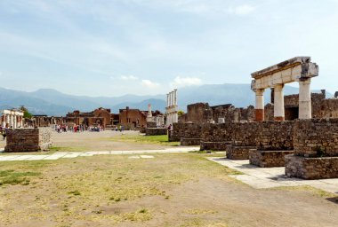 Türkiye 'deki antik ephesus şehrinin kalıntıları.
