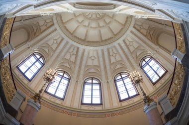 Eski tarihi binanın içi