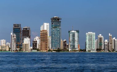 Cartagena 'nın yeni bölümü. Kolombiya 'nın en büyük beşinci şehri ve Barranquilla' dan sonra bölgenin en büyük ikinci şehridir..