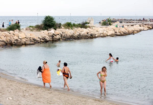 Varna Bulgaria July People Beach July 2012 Varna Bulgaria Varna — Stock Photo, Image