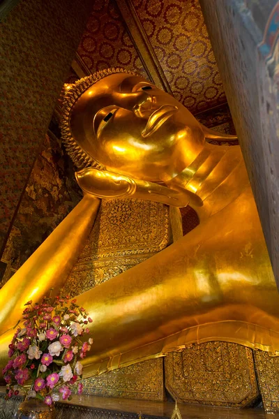 Golden Buddha Wat Pho Bangkok Thailand — Stock Photo, Image