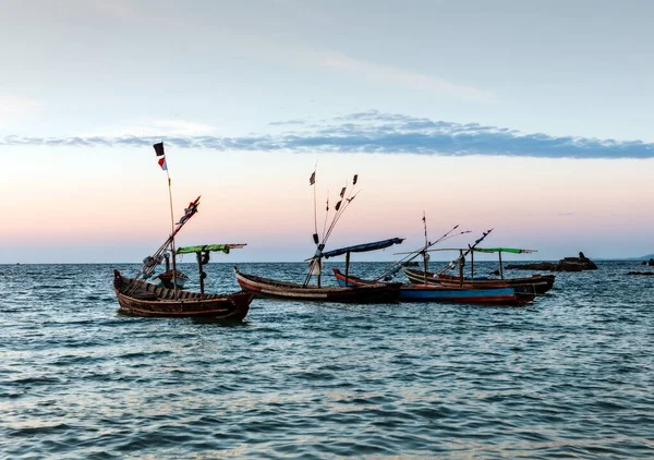 Fischerboot Auf Dem Meer — Stockfoto