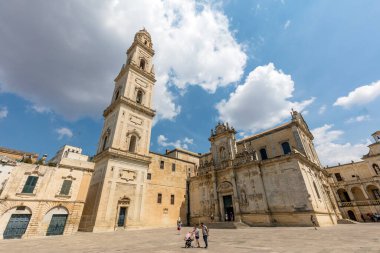 Lecce Katedrali, Puglia, İtalya 'da barok sanatının başyapıtı.
