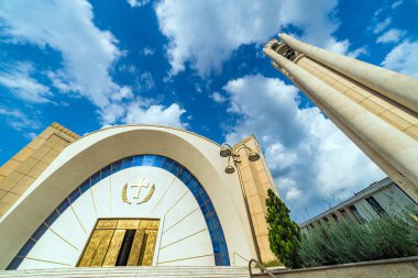 Barselona şehrinin modern mimarisi