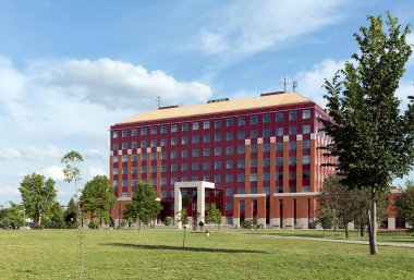 Budapeşte şehrindeki modern bina