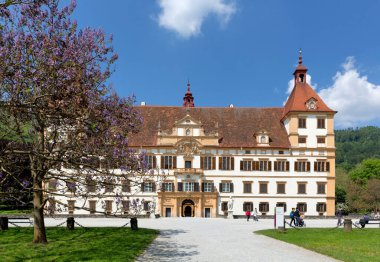 Schwerin, Almanya 'daki Kraliyet Sarayı' nın tarihi üniversitesi