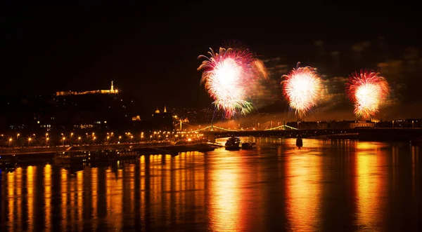 Budapest Hungary Серпня Феєрверки Над Річкою Дунай Церемонії Щорічного Конституційного — стокове фото