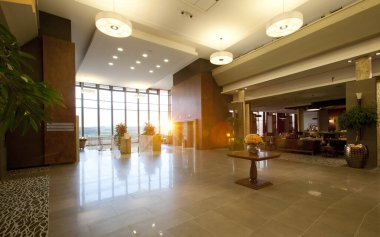 EGERSZALOK, HUNGARY - 17 Ağustos 2010: Egerszalok 'taki Saliris Resort ve Spa Sağlık Oteli.