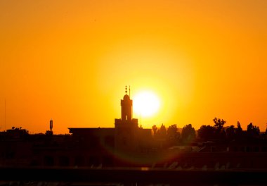 Eski Fas şehri gün batımında