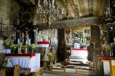 DEBNO, POLAND - 3 Haziran 2008 'de Malapolska bölgesindeki Kutsanmış Başmelek Michael Kilisesi' nin İçi.