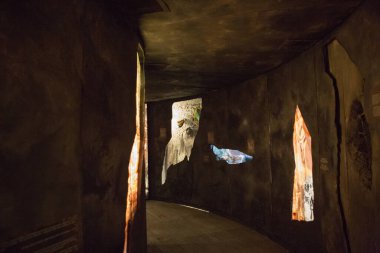 Polonya 'nın Oswiecim kentindeki Soykırım Müzesi 