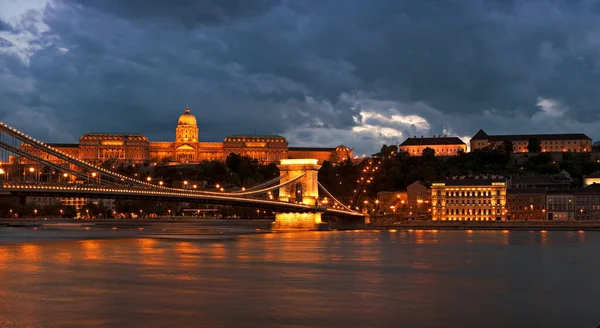 Budapešť Panorama Řetězovým Mostem — Stock fotografie