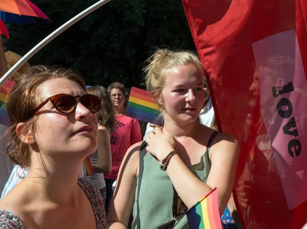 Budapest Węgry Lipiec Niezidentyfikowane Osoby Wzięły Udział Budapest Gay Pride — Zdjęcie stockowe