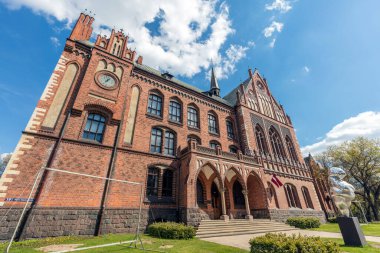Riga, Letonya - 29 Nisan 2016: Letonya 'nın başkenti Riga' daki Sanat Akademisi. Riga, Baltık devletlerinin en büyük şehri ve Letonya nüfusunun üçte birine ev sahipliği yapmaktadır.