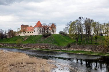 Bauska Yağmurlu bir günde, Letonya