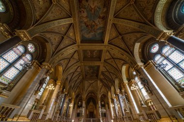 Budapeşte, Macaristan - 28 Mart 2019: Macaristan parlamento binasının içi.