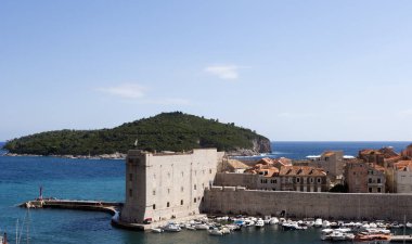 Hırvatistan 'ın Dubrovnik Körfezi güzel manzaralı