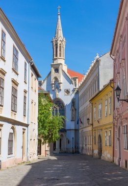 Litvanya, Vilnius şehrinin merkezindeki eski St. George kasabasının manzarası.