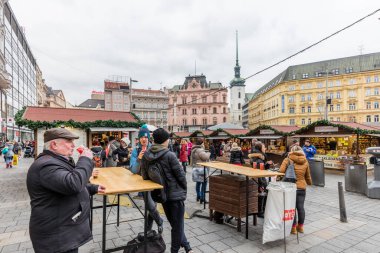 Brno, Çek Cumhuriyeti-15 Aralık 2016: İnsanlar 15 Aralık 2016 