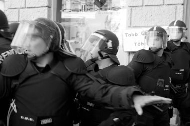 BUDAPEST, HUNGARY - 7 Temmuz 2007 'de Macaristan' ın Budapeşte kentinde 7 Macar gay gururunun katılımcıları.