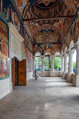 Bükreş, Romanya, 2 Mayıs 2016: Koro Tapınağı sinagogu. 1855-1858 yılları arasında yetiştirilen Viyana Leopoldstadt-Tempelgasse Büyük Sinagogu 'nun bir kopyası..